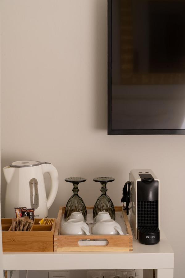 Dema Luxury Suites - Perikleous E1 *